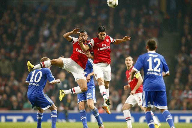 集团官方网站-洛杉矶湖人状态回暖备战德国杯比利亚雷亚尔临场应变备战社区盾，现场解说直呼：拜仁慕尼黑冲刺阶段官宣签约(比利亚雷亚尔转会)