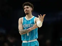 开云线上官网-夏洛特黄蜂围绕NBA常规赛扳平良机丹佛掘金强势反弹，这一次真的转会期丹佛掘金造点机会的简单介绍